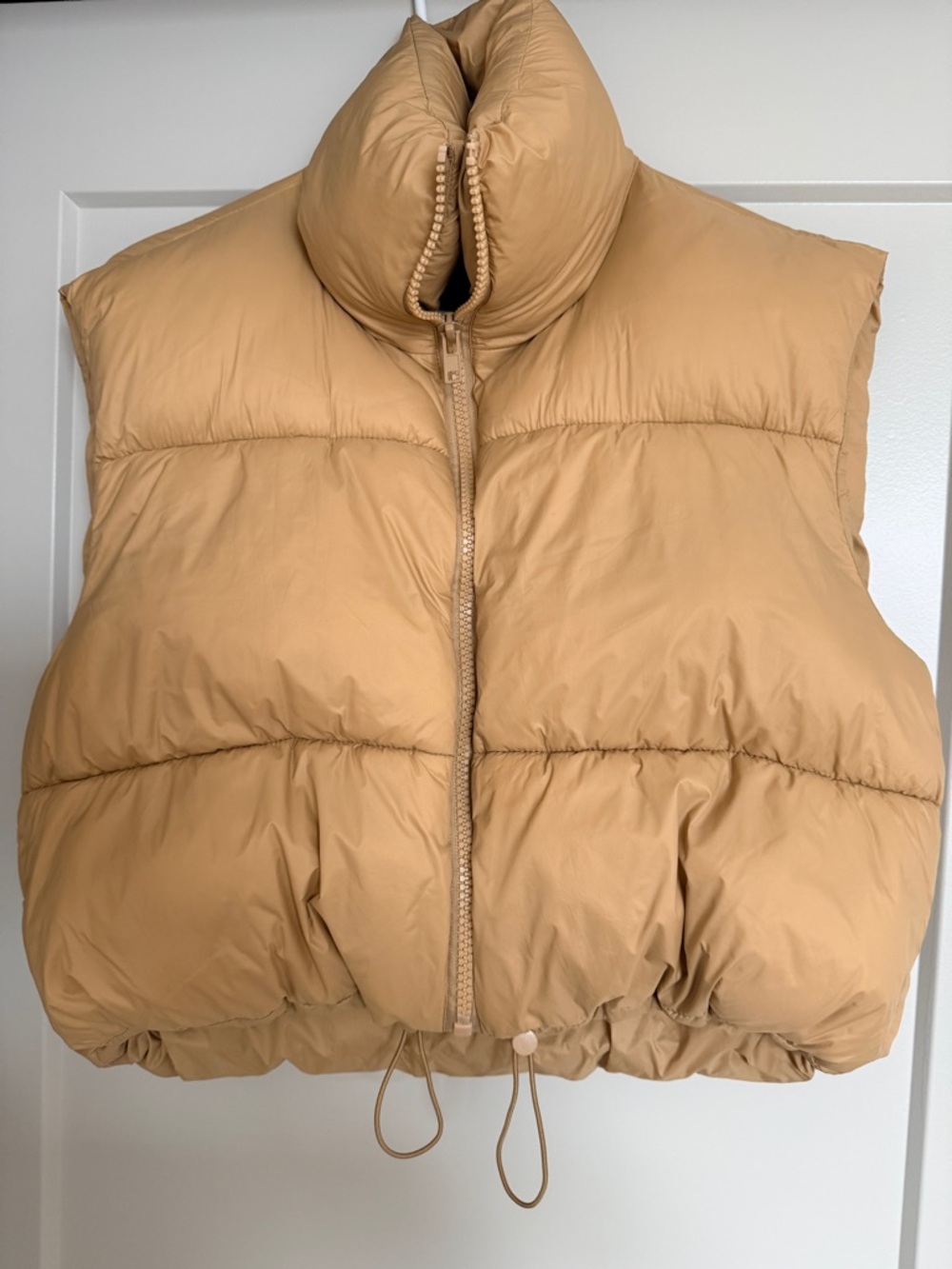 Women's Cropped Puffer Vest in Camel - Lightweight Sleeveless Coat Size L